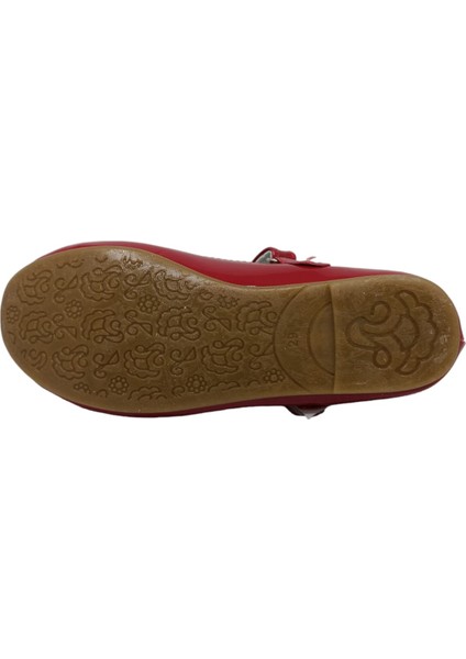 400 Kız Çocuk Kırmızı Rugan Fiyonklu Cırtlı Babet indirimleri