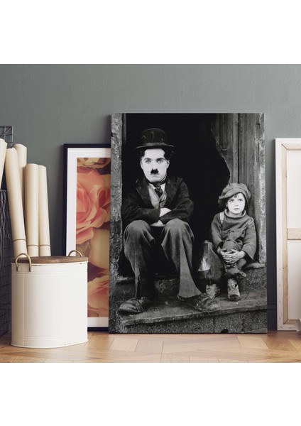 Charlie Chaplin Dikey Kanvas Tablo