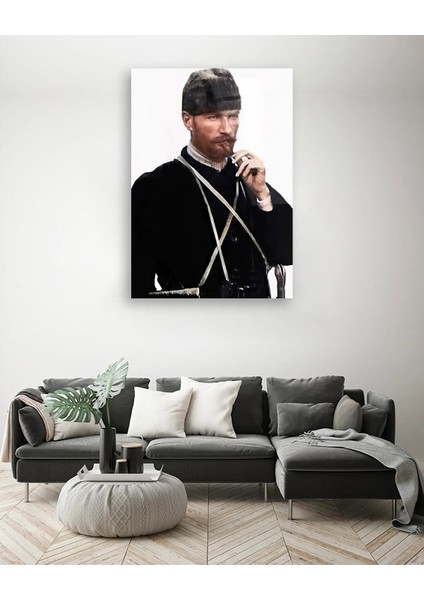 Mustafa Kemal Atatürk Portresi Beyaz Fon Cam Tablo fiyatları