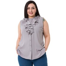 Disentis Modest Büyük Beden Yakası Iki Kat Volanlı Düğmeli Kolsuz Gri Gömlek