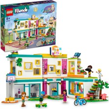 LEGO Friends Uluslararası Heartlake Okulu 41731 - 8 Yaş ve Üzeri Çocuklar Için 5 Mini Bebek Içeren Yaratıcı Oyuncak Yapım Seti (985 Parça)