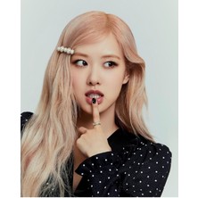 Anime And Your World Rose Blackpink  Defter 1 Adet Özel Tasarım A4 Boyutu 21*29 cm Telli Çizgili Büyük Boy Defter