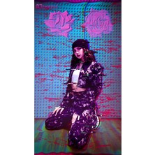 Lisa Blackpink Defter 1 Adet Özel Tasarım A4 Boyutu 21*29 cm  Telli Çizgisiz Büyük Boy defter