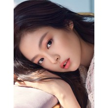 Jennie Blackpink  Defter 1 Adet Özel Tasarım A4 Boyutu 21*29 cm Telli Kareli Büyük Boy Defter