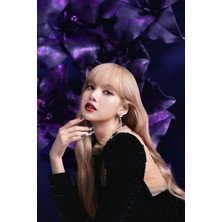Anime And Your World Lisa Blackpink  Defter 1 Adet Özel Tasarım A4 Boyutu 21*29 cm Telli Çizgili Büyük Boy Defter