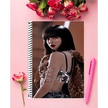 Anime And Your World Blackpink Defter 1 Adet Özel Tasarım A4 Boyutu 21*29 cm Telli Kareli Büyük Boy Defter