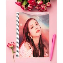 Anime And Your World Blackpink Defter 1 Adet Özel Tasarım A4 Boyutu 21*29 cm Telli Kareli Büyük Boy Defter