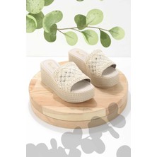 Bambi Bej Örgü  Kadın Terlik K04823071116