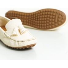 Mubiano Hakiki Deri 201-BJ Püsküllü Oval Burunlu Kadın Bej Babet & Loafer Ayakkabı