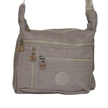 Bizoon 265 Su Geçirmez Kumaş Fermuarlı Kadın Omuz Çantası 30X24