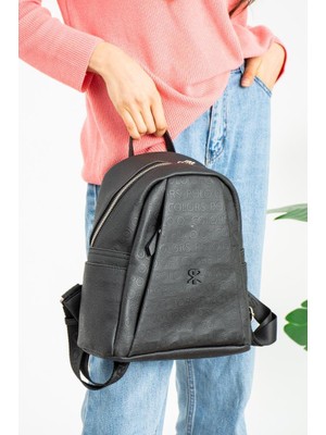 Impolo Vanessa Siyah Kadın Sırt Çantası 25X30 Ebatında