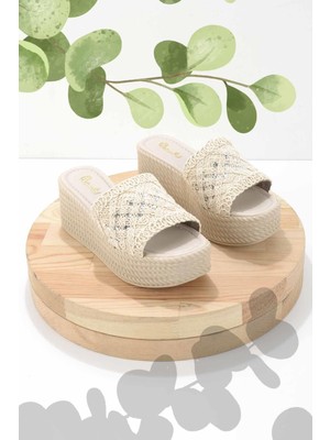 Bambi Bej Örgü  Kadın Terlik K04823071116