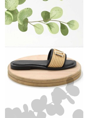 Bambi Bej Siyah Hasır  Kadın Terlik K04862501428