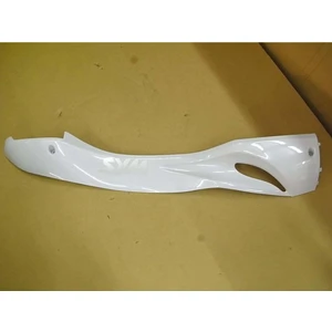 Gts 250 Ie Evo Marşbiyel Sağ Panel Alt Sağ Beyaz Stickerlı 8352G-HWA-000-QU