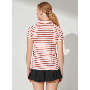 Bisiklet Yaka Çizgili Beyaz - Kırmızı Kadın T-Shirt DEREK