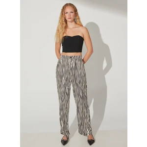 Straplez Yaka Düz Siyah Kadın Bluz TRON