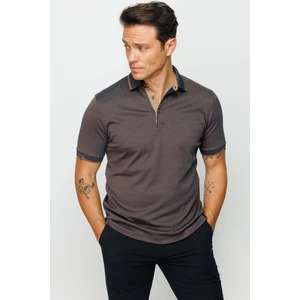 Desen Triko Erkek Polo Yaka Jakarlı Cepli T-Shirt Kahve