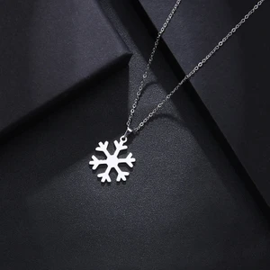Titanyum Paslanmaz Çelik " Kar Tanesi " Kolyesi (Gümüş)