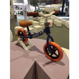Çocuk Denge Bisikleti Scooter 2-6 Yaş Çocuk Bisikleti Pedalsız Iki Tekerlekli Scooter (Yurt Dışından)