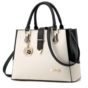 Kadın Çantası 2023 Yeni Kadın Çantası Moda Trendi Ilkbahar ve Yaz Modelleri Atmosfer Basit Büyük Kapasiteli Omuz Askılı Çanta (Yurt Dışından)