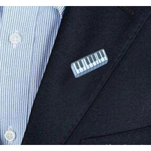 Herşey Nota Piyano Yaka Iğnesi Rozet