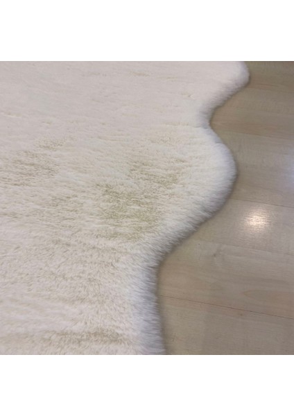 Mollıs Suni Tavşan Postu Beyaz 2'li 80 x 200 cm modelleri