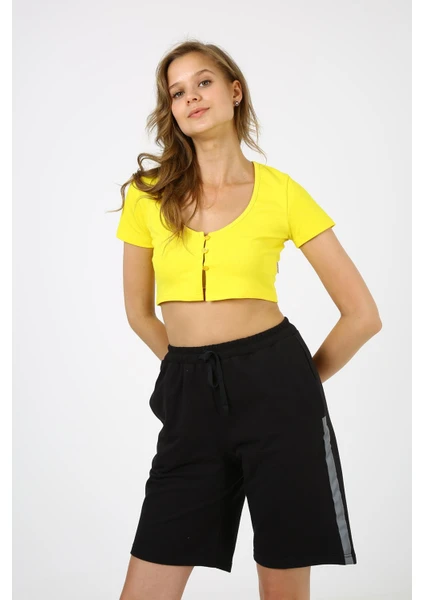 Alexander Gardi Düğmeli Crop T-Shirt (B21-5025)