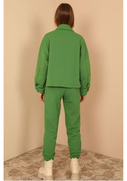 Kapitone Kumaş Gömlek Yaka Oversize/salaş Çıtçıt Detaylı Kadın Ceket-Yeşil modelleri