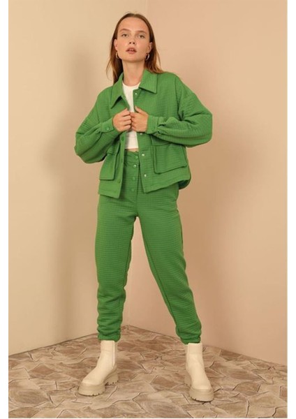 Kapitone Kumaş Gömlek Yaka Oversize/salaş Çıtçıt Detaylı Kadın Ceket-Yeşil fırsatları
