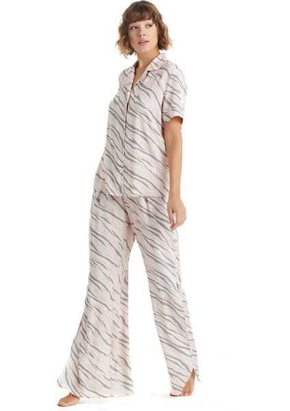 Kadın Gömlek Yaka Zebra Desen Pijama Takımı 5C1T0N18