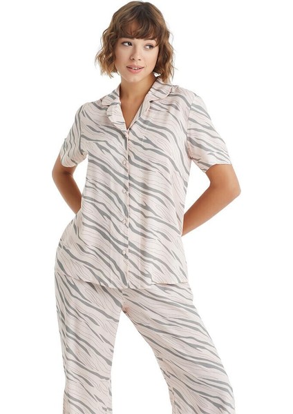 Kadın Gömlek Yaka Zebra Desen Pijama Takımı 5C1T0N18