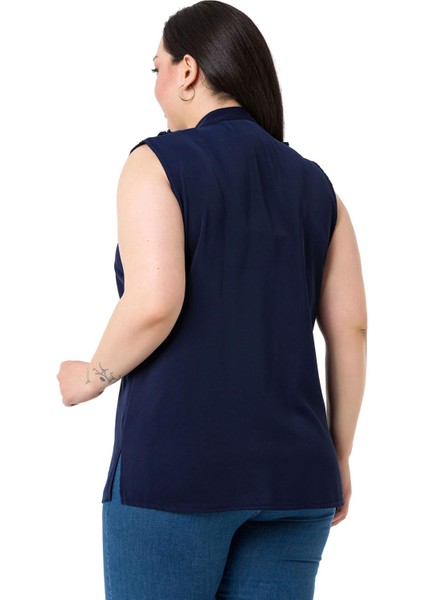 Büyük Beden Yakası Iki Kat Volanlı Düğmeli Kolsuz Koyu Lacivert Gömlek modelleri