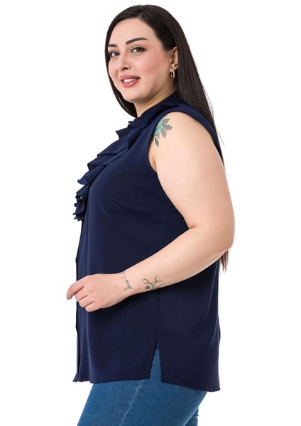 Büyük Beden Yakası Iki Kat Volanlı Düğmeli Kolsuz Koyu Lacivert Gömlek fırsatları