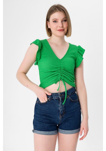 Kadın Kolları Fırfırlı Önü Büzgü Detaylı Crop Bluz