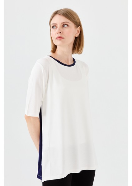 Kadın Sıfır Yaka Penye T-Shirt Kemik indirimleri