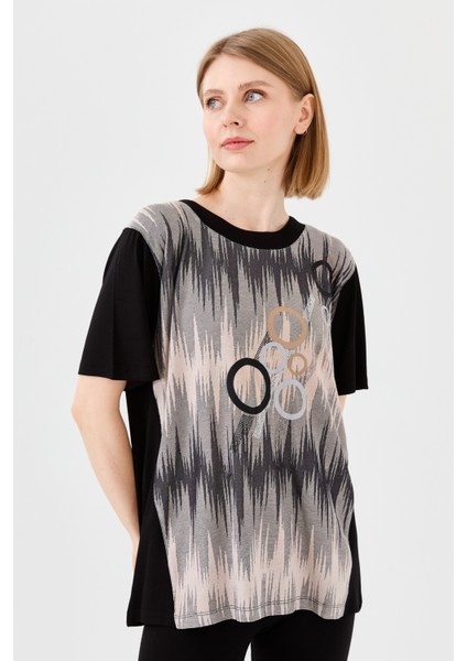 Kadın Sıfır Yaka Halka Desenli Penye T-Shirt Siyah indirimleri