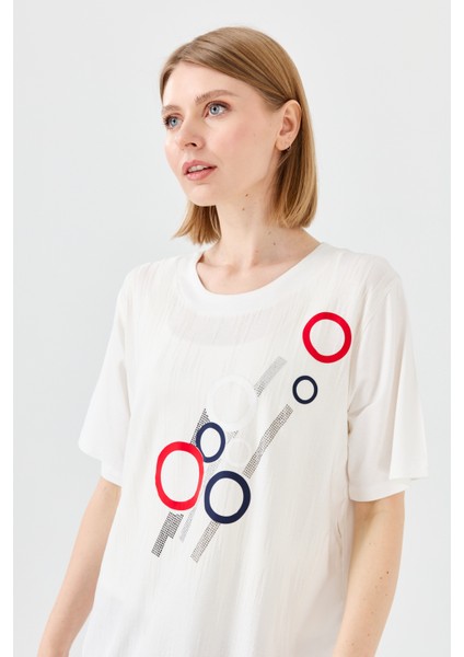 Kadın Sıfır Yaka Halka Desenli Penye T-Shirt Kemik modelleri