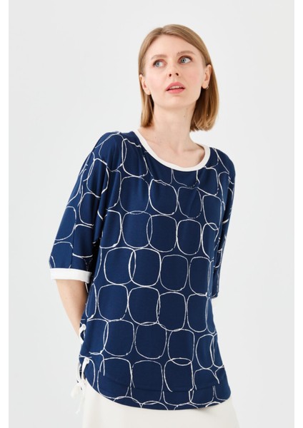 Kadın Sıfır Yaka Yanı Yırtmaçlı Penye T-Shirt Laci/ekru