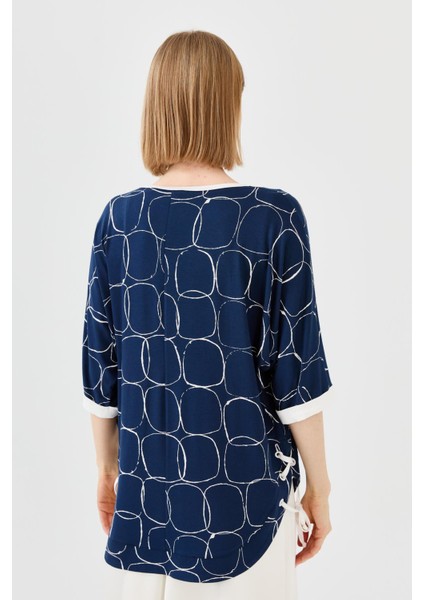 Kadın Sıfır Yaka Yanı Yırtmaçlı Penye T-Shirt Laci/ekru fırsatları