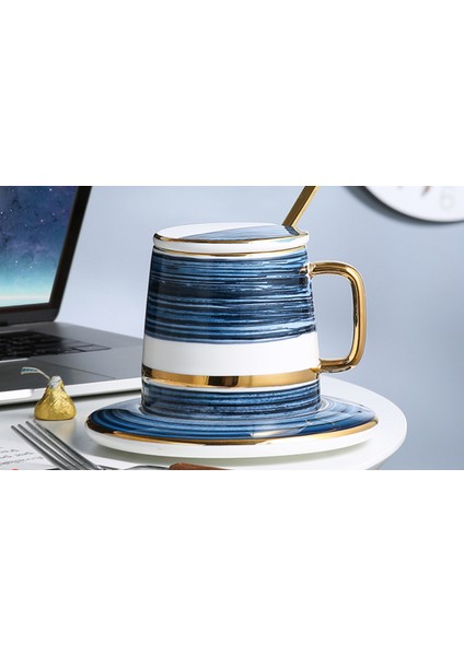Kahve Kupa Set Seramik Kahve Fincanı Tabağı Kapaklı ve Kaşık ile Yaratıcı Ev Mutfak Aksesuarları Drinkware Çay Bardağı Kupalar | Kupalar (Yurt Dışından) fırsatları
