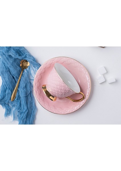 Kabartmalı Seramik Kahve Fincanı Ingilizce Öğleden Sonra Çay Bardağı ve Tabağı Kaşıkla Tepsi ile Set Çift Çay Seti Çay Bardağı | Kahve Fincanı ve tabak Setleri (Yurt Dışından)