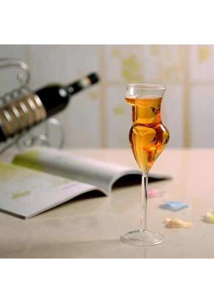 Nordic Vücut Şeffaf Cam Dekorasyon Rum Kadeh Kokteyl Bira Cam Düğün Şampanya Yaratıcı Süt Kupası | Kokteyl Camı (Yurt Dışından) modelleri