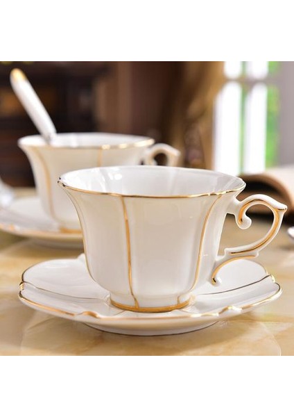 Kemik Çini Çay Bardağı Da Tabağı Kaşık Seti Cafe Seramik Kahve Fincanı Zarif Gelişmiş Porselen Çay Fincanı Düğün Hediyesi | Çan Kuleleri (Yurt Dışından) modelleri