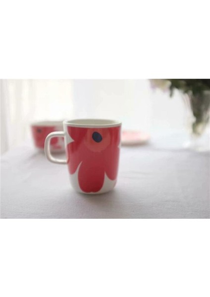 Yüksek Kalite Basit Çiçek Kahve Fincanı Modern Tasarım Porselen Seramik Kahve Kupalar Set Espresso Cups Tazza Colazione Drinkware | Kahve Kupası ve tabak Setleri (Yurt Dışından)