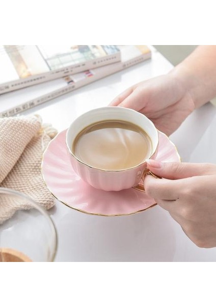 Pembe Sevimli Yaratıcı Porselen Kupası ve Tabağı Seramik Basit Çay Setleri Modern Tasarım Kahve Kupaları Tazas Para Kafe | Kahve Kupası ve tabak Setleri (Yurt Dışından)