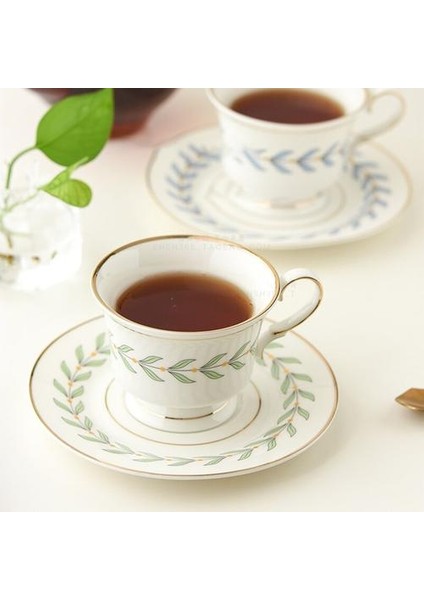 Vintage Seramik Kahve Fincanı ve Tabağı Porselen El Boyalı Altın Ingilizce Öğleden Sonra Çay Bardağı ve Sacer Tazza Colazione Drinkware | Kahve Kupası ve tabak Setleri (Yurt Dışından)