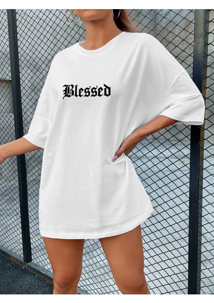 Kadın Belesed Baskılı Oversize Tshirt Daxis Sportwear Company