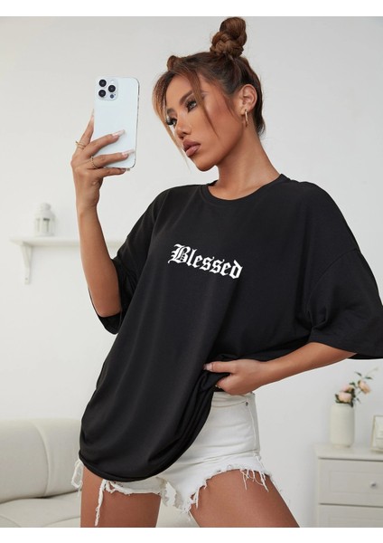 Kadın Belesed Baskılı Oversize Tshirt Daxis Sportwear Company fırsatları