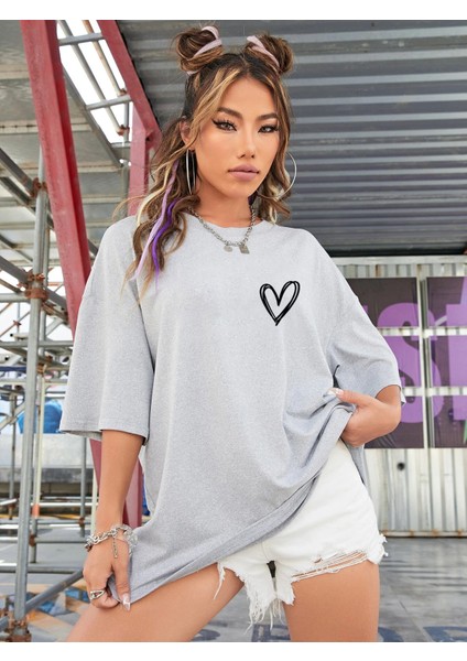 Kadın Küçük Kalp Baskılı Oversize Tshirt Daxis Sportwear Company fiyatları