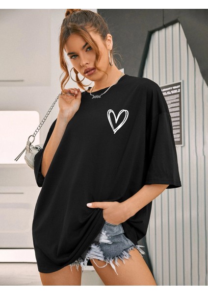 Kadın Küçük Kalp Baskılı Oversize Tshirt Daxis Sportwear Company fiyatları